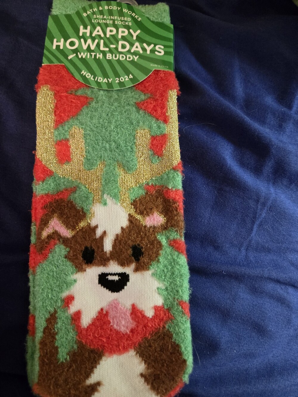 NWT Bath & Body Works Happy Howl-Days With Buddy Holiday 2024 Shea-Infused Socks